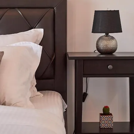 Sun Symphony At Mamaia Nord Beach Side Apartment *